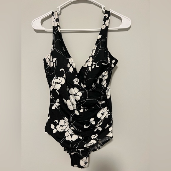 Miraclesuit Black and White Floral One Piece Swimsuit - Picture 1 of 3